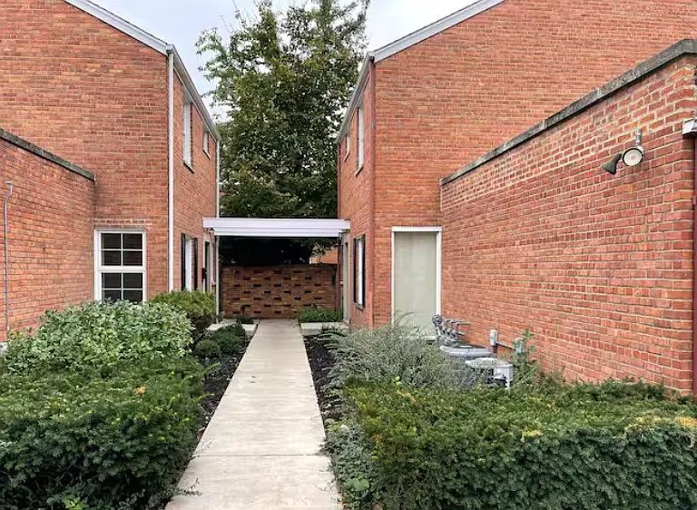 774 Green Bay Rd — Photo 12