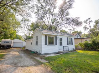 831 Mattis Ave, Rockford, IL 61109