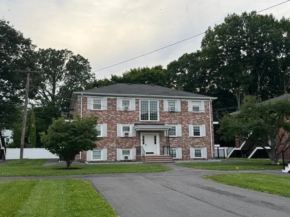 18 Austin Ct #E, Saugus, MA 01906