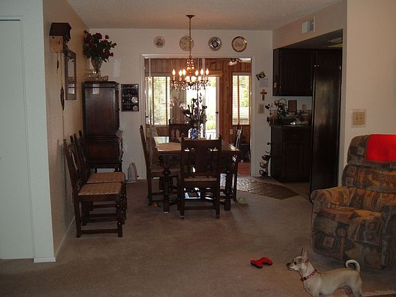 living rm to dining to backyd