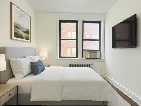 14809 Northern Boulevard #3N, Flushing, NY 11354