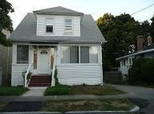 50 Edwin St, Quincy, MA 02171