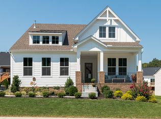 1064 River Oaks Blvd, Lebanon, TN 37087