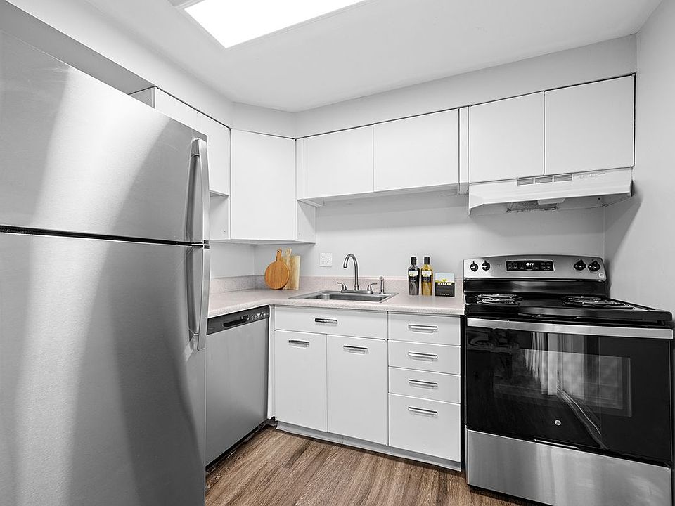 1st image of 10720 W 7th Pl #5