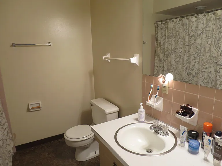 3153 Dorris Ave — Photo 11