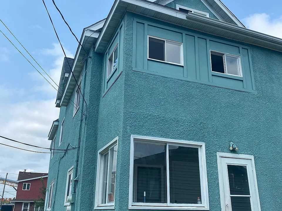 2601 Randolph St NE #2
