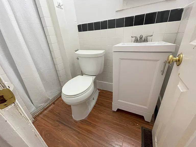 6 Sewall St #2 — Photo 35