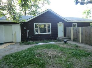 13017 NW Matton Ln, Parkville, MO 64152