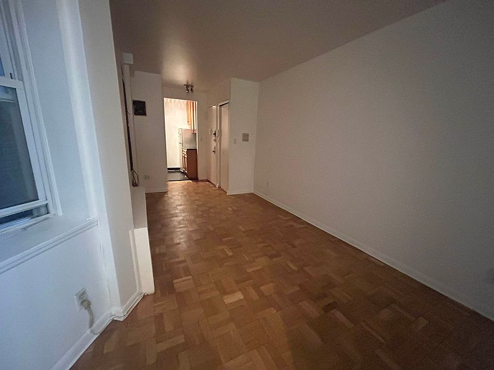 1st image of 216 E 77th St APT 1D