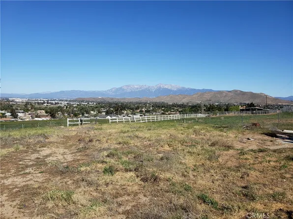 0 Agate St #1, Riverside, CA 92509