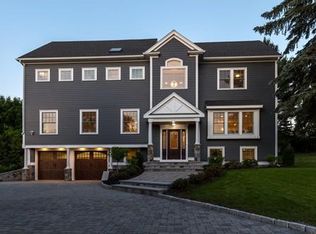 239 Ridge St, Winchester, MA 01890