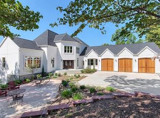 1135 Forest Ridge Trail Ln, Ballwin, MO 63021