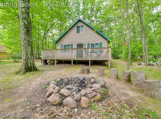 517 Monroe Blvd, Roscommon, MI 48653