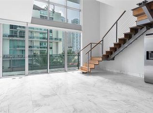 90 SW 3rd St #TOWNHOUSE 506, Miami, FL 33130