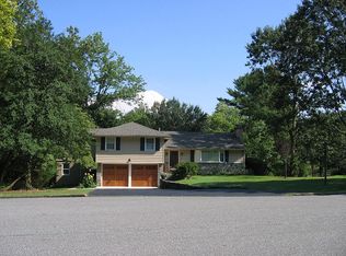 4 Lafayette Cir, Media, PA 19063