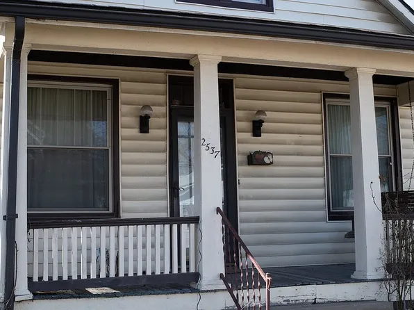 2537 Bredell Ave, Saint Louis, MO 63143
