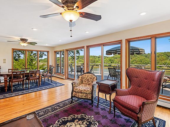 2nd image of 1835 Naugles Dr