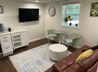 2815 SW Fairview Blvd #B, Portland, OR 97205