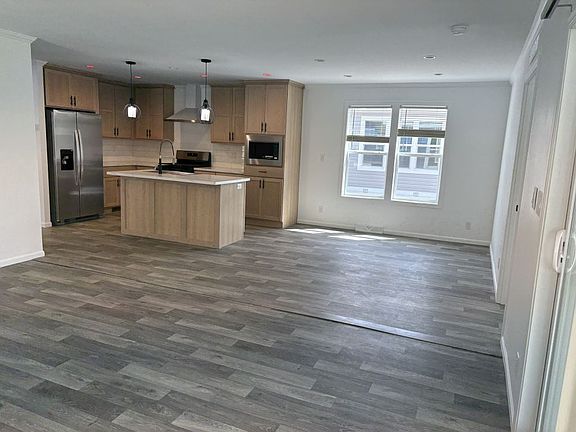 3rd image of 13945 Bunratty Ave #198