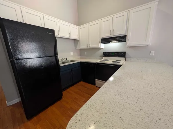 2093 Continental Ave, Tallahassee, FL 32304