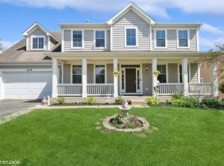 619 Aborn Ave, Elgin, IL 60124