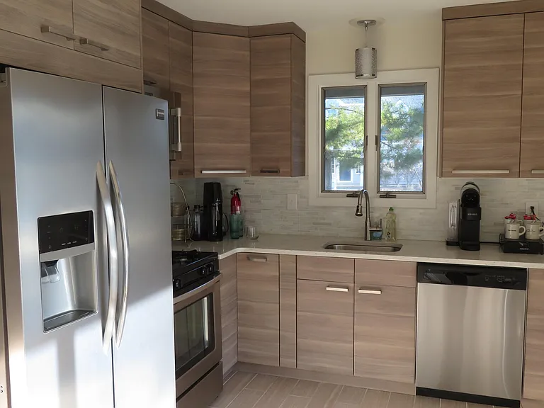 165 Sunset Ln — Photo 7