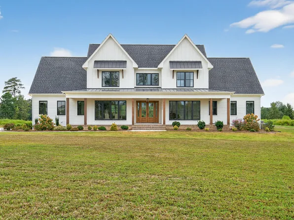 1740 Moores Pond Rd, Youngsville, NC 27596