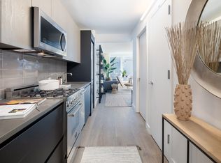 420 Kent Ave APT 605, Brooklyn, NY 11249
