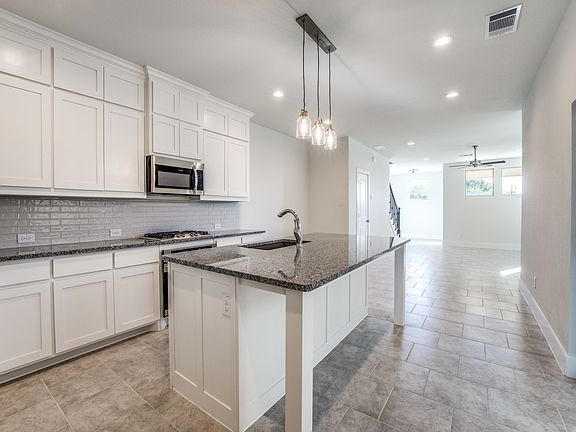 4th image of 6523 Bowman Roberts Rd