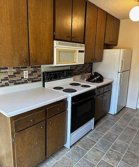 4861 Collwood Blvd #B — Photo 2