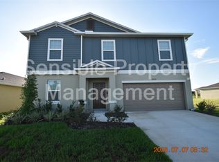 10056 Blazing Saddles Dr, Wesley Chapel, FL 33545