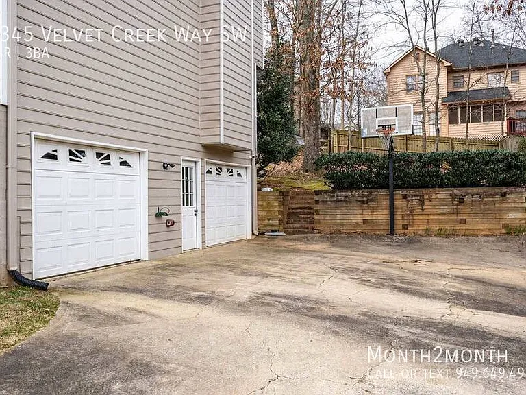 1345 Velvet Creek Way SW — Photo 44