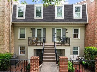 3209 Sutton Pl NW APT C, Washington, DC 20016