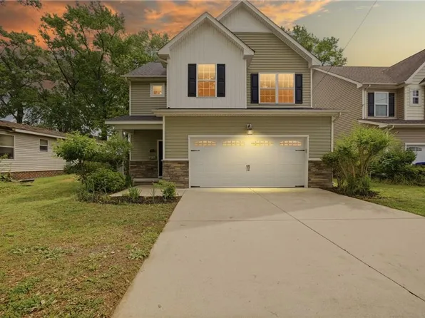 7612 Evelyn T Butts Ave, Norfolk, VA 23513