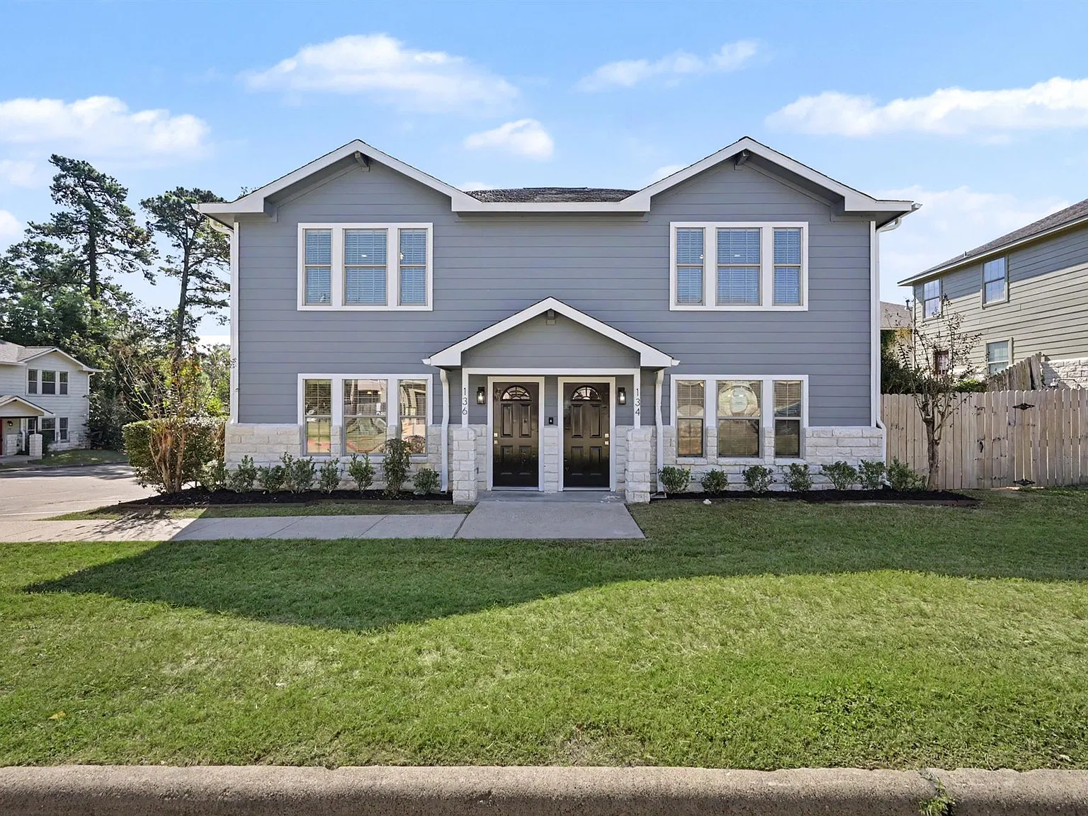 3 bed, 3.0 bath, 2765 sqft, $1,550 — Photo 4