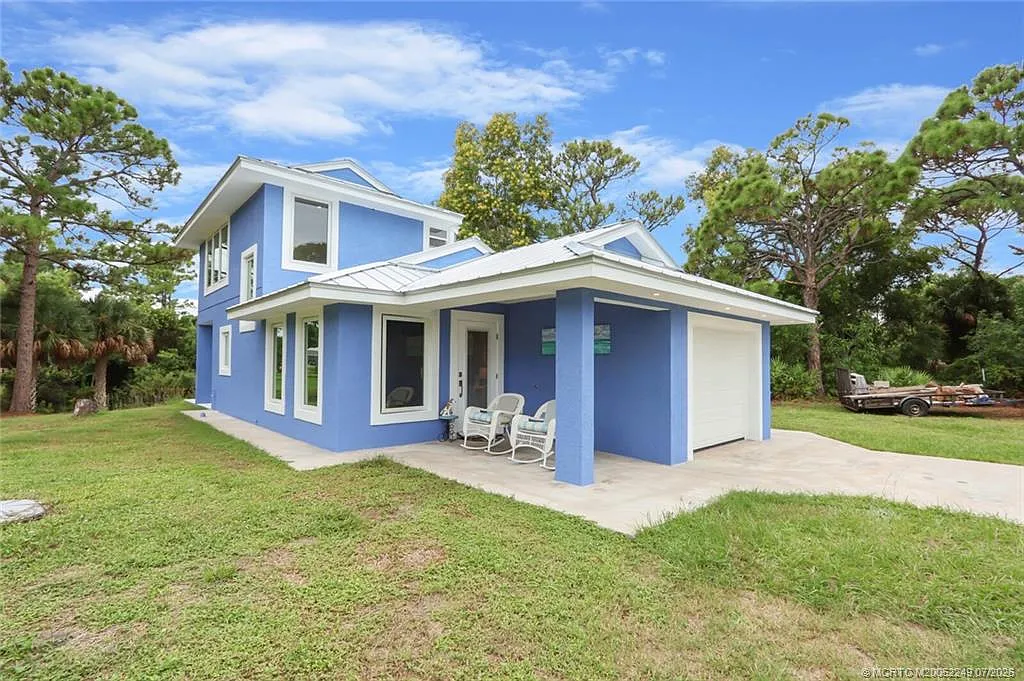 2 bed, 2.0 bath, 1000 sqft, $3,000 — Photo 2