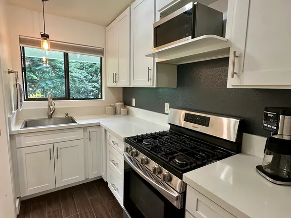 (undisclosed Address), Kailua Kona, HI 96740
