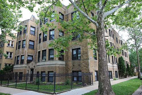 6447 N Claremont Ave #2 Photo 1