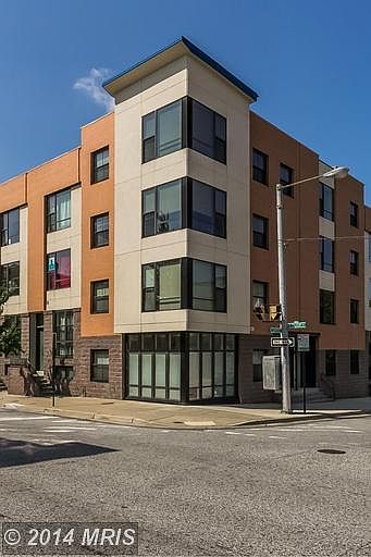 1st image of 125 E Lafayette Ave