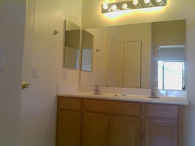 2nd image of 9125 E Auburn St