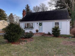 36 Fales Ave, Barrington, RI 02806