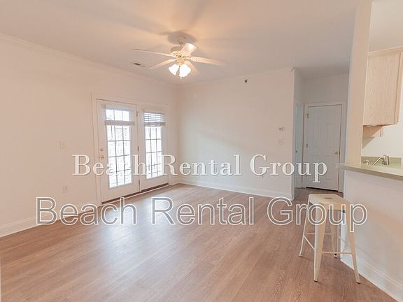 4th image of 2029 Silvercrest Dr Unit H