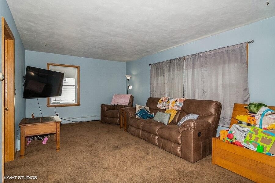 6 Hillyer STREET, Waupun, WI 53963 MLS 1849077 Zillow