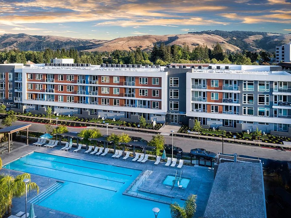 1st image of 5951 Sunstone Dr #301