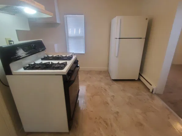 36 Bridge St #3, Nashua, NH 03060