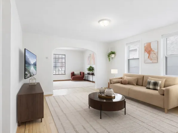 1070 21st Ave SE, Minneapolis, MN 55414