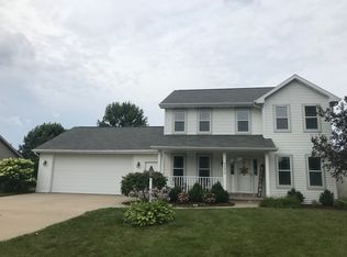 W6030 Zinnia Dr, APPLETON, WI 54915