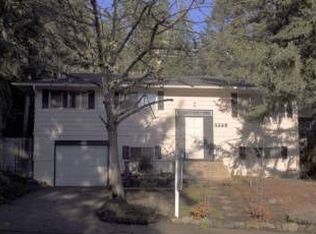 4550 Larkwood St, Eugene, OR 97405