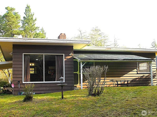 2621 Tokeland Road, Tokeland, WA 98590