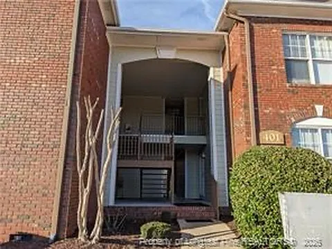 401-1 Meadowland Court - 1 — Photo 1